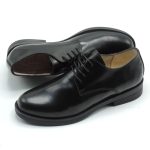 Derbies classique slip-on en cuir noir femmes KL