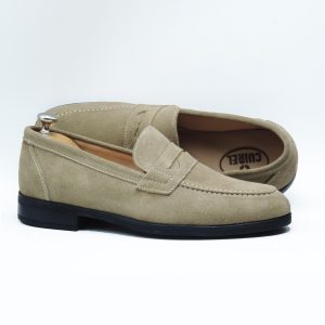 Chaussures college en daim beige KD548